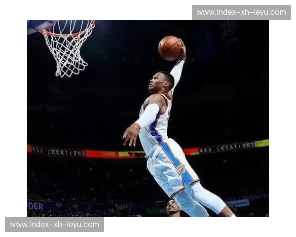 玫瑰与惊雷：当罗斯遇上威少，那是暴力美学最后的巅峰对决